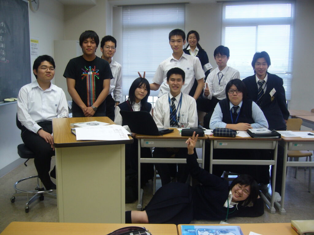 [私の生徒会履歴書 #004 荒井翔平] “外”とつながり“内”を見直す——新校舎の風が吹いたあの年、生徒会から進路も人生も変わったの画像