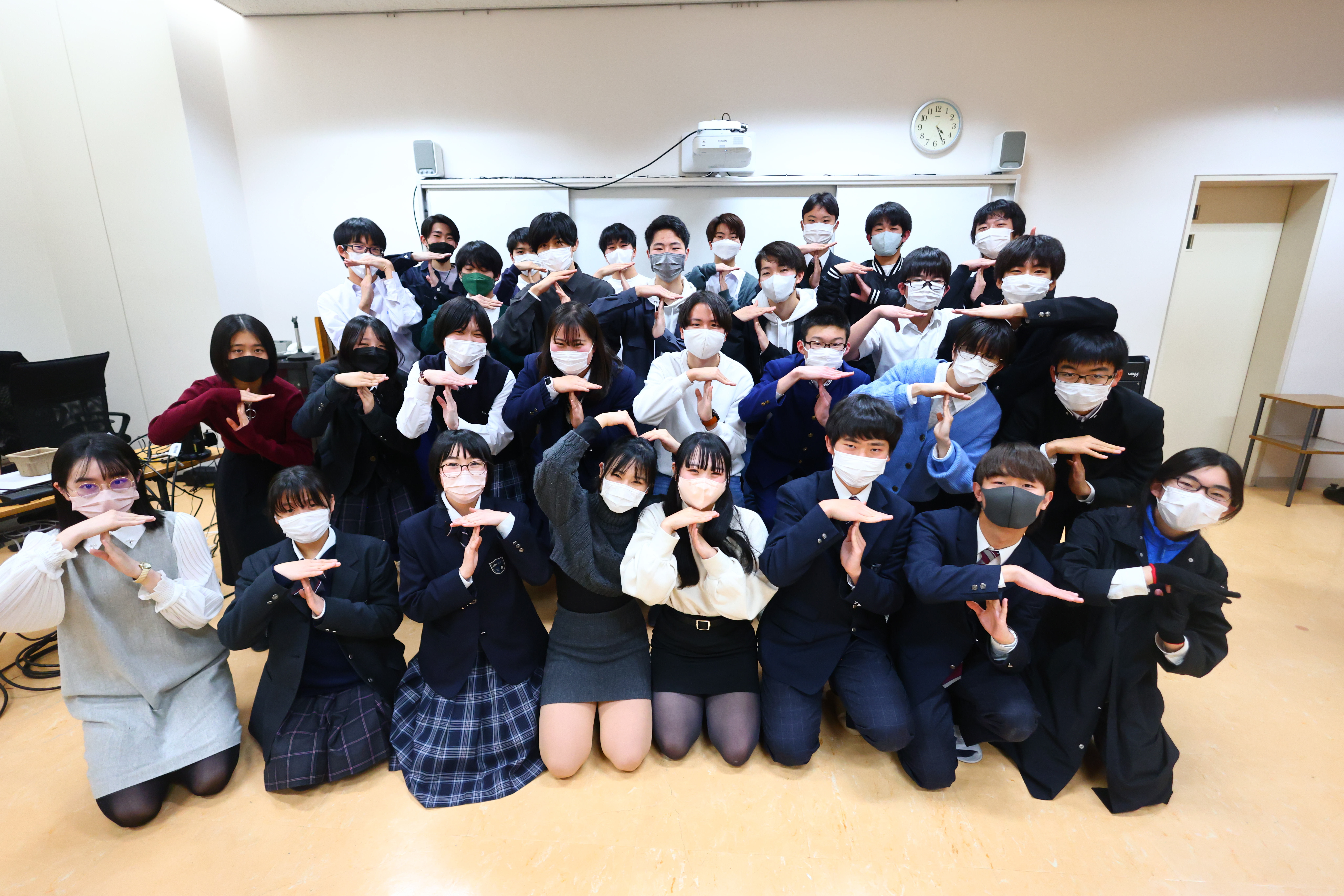 生徒会役員の積極的な活動のために：多摩生徒会協議会定例会の画像